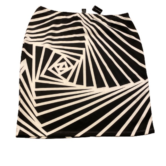 ASHLEY STEWART Black and White Abstract Mini Skirt Plus Sz 22/24 NWT - Picture 3 of 6